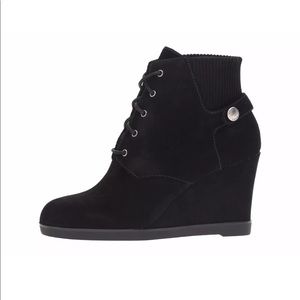 Michael Kors Carrigan Wedge Black Suede 8 NWOB
